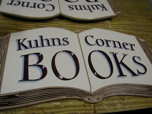 Kuhns Corner Books Carving 4